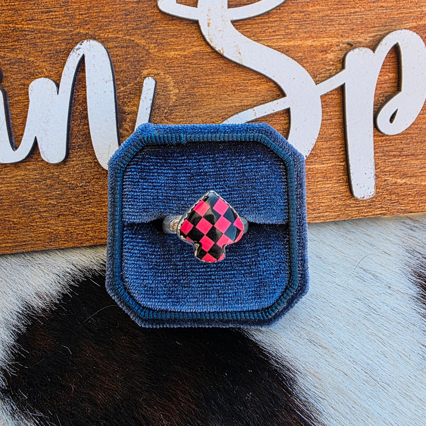 Spade Checkerboard Adjustable Ring - Redish Pink