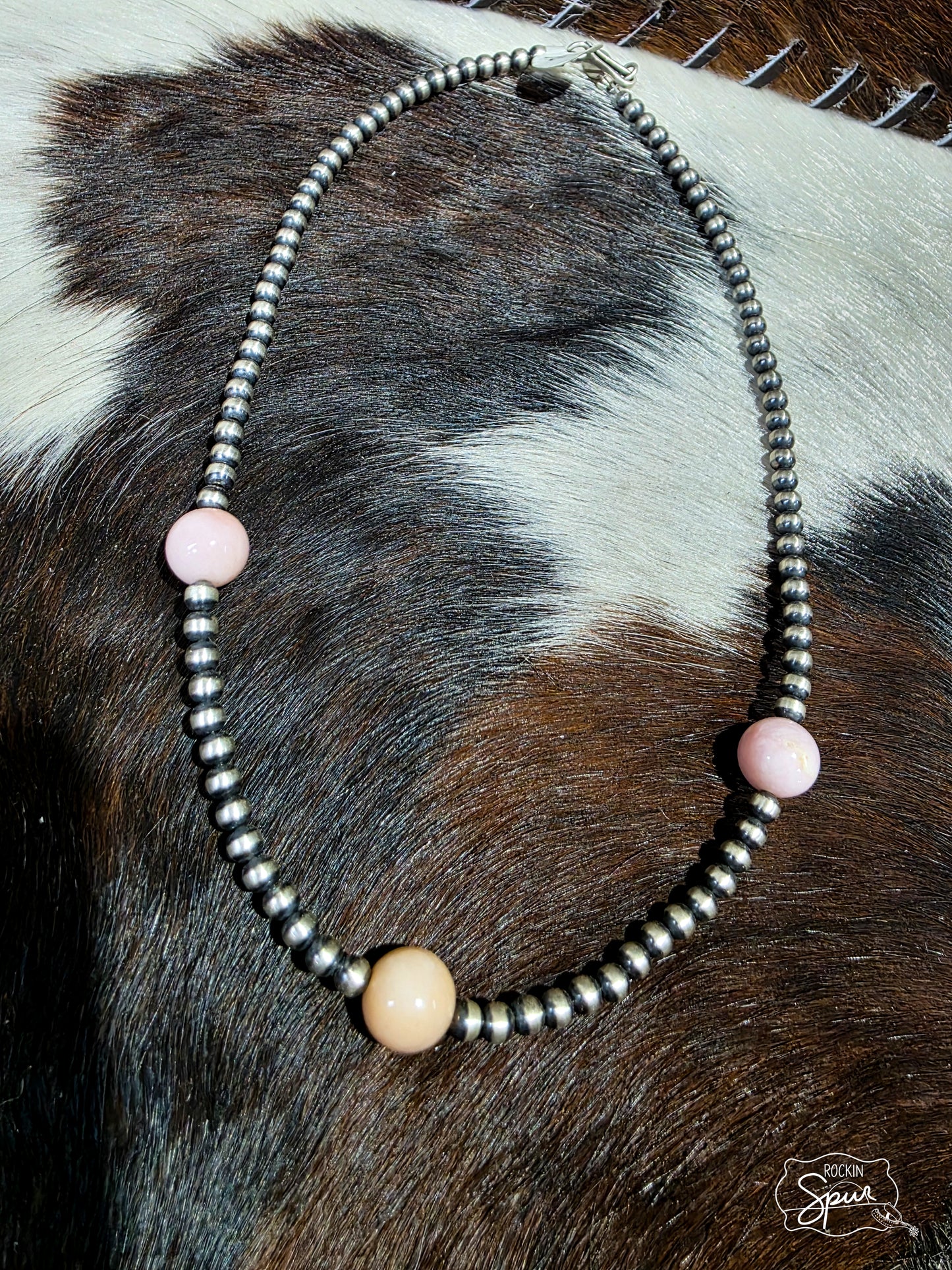 The Amelia Pink Necklace