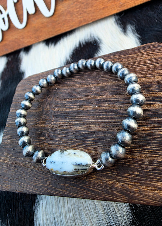 The White Buffalo & Pearl Bracelet