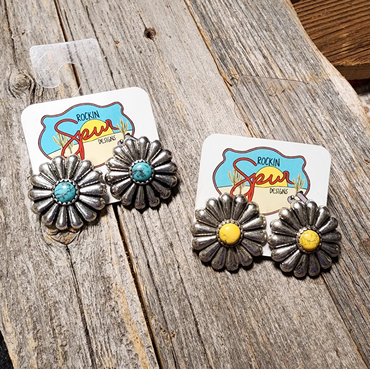 Round Concho Flower Stud Earrings