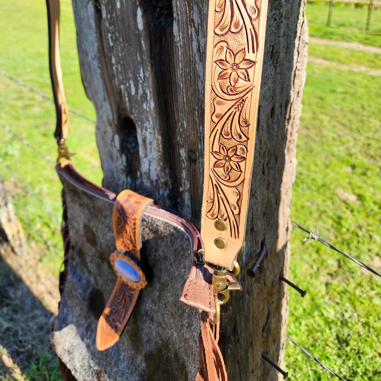 The Virginia Cowhide Purse