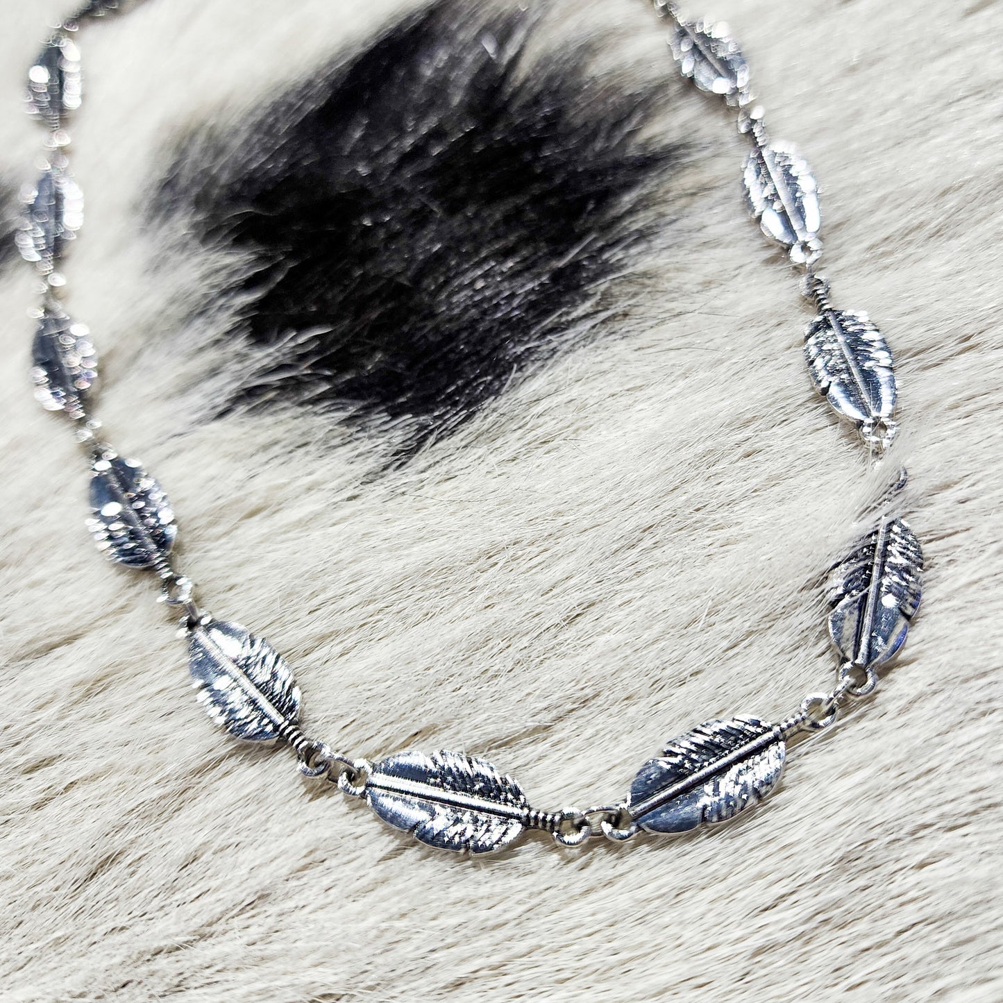 Feather Leaf Choker Necklace