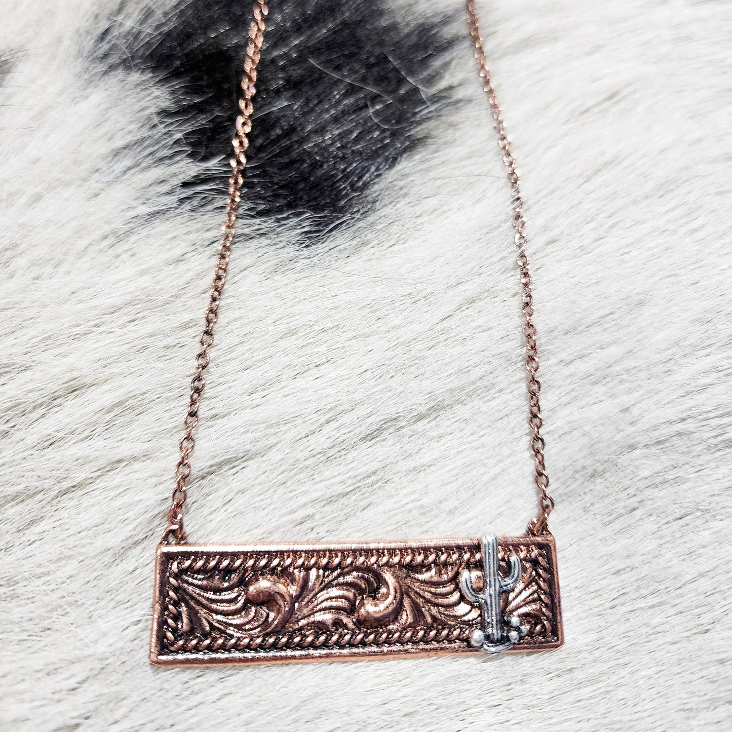 The Tooled Cactus Bar Necklace