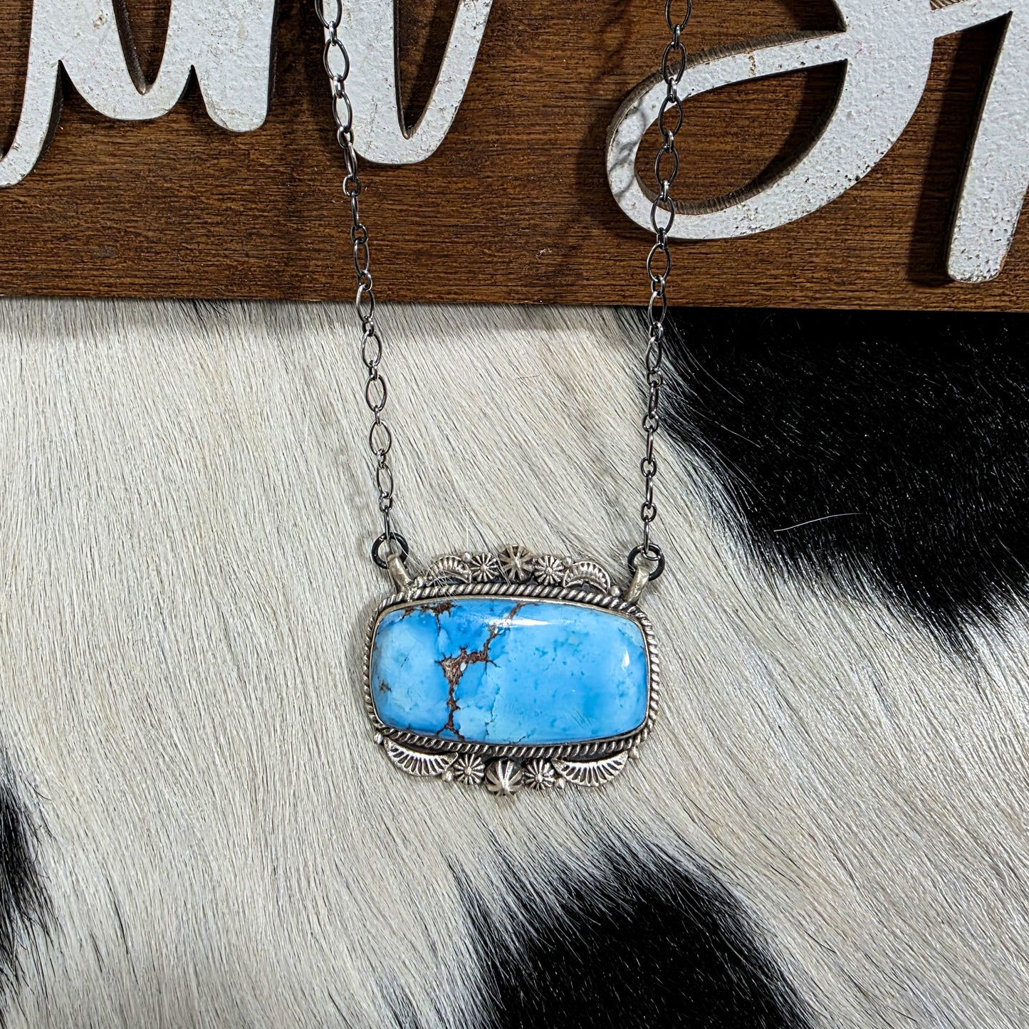 The Camille Golden Hills Bar Necklace