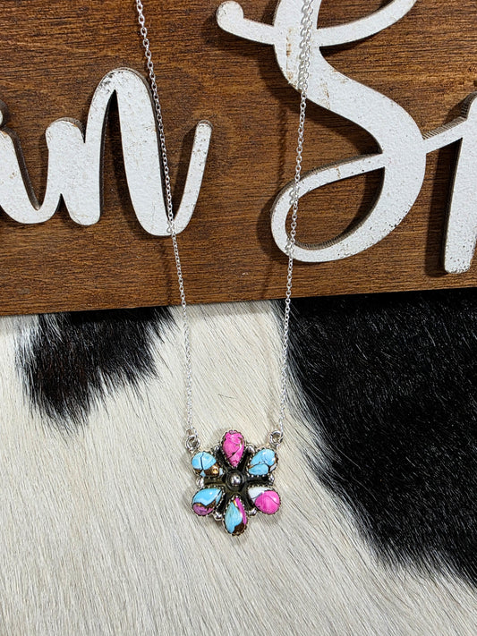 The Cotton Candy Flower Necklace