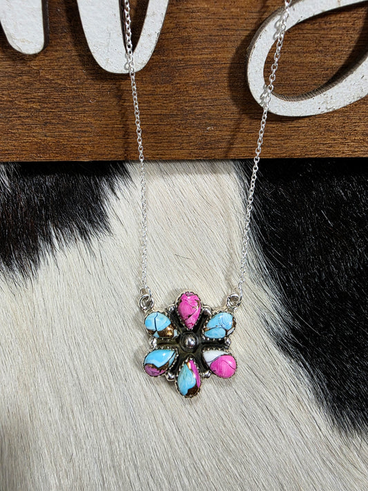 The Cotton Candy Flower Necklace