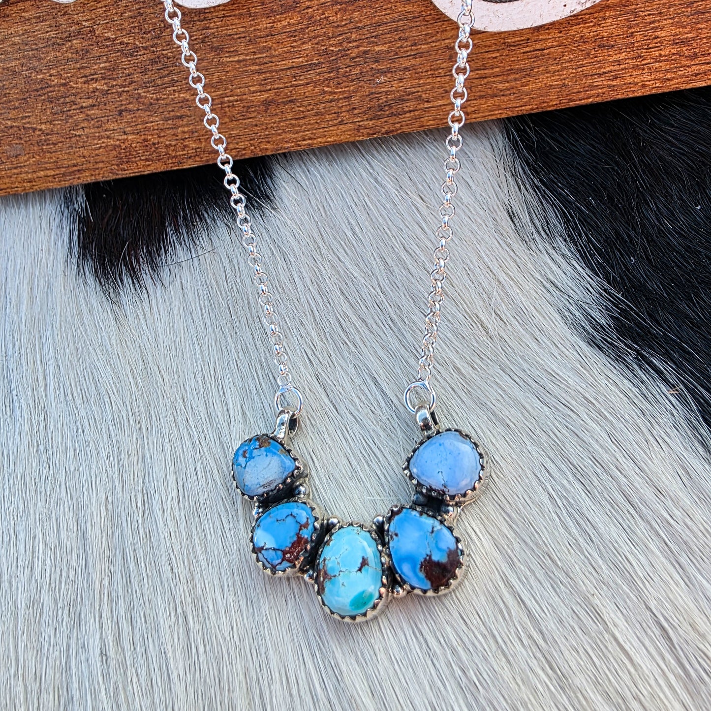 The Annabelle Golden Hills Necklace