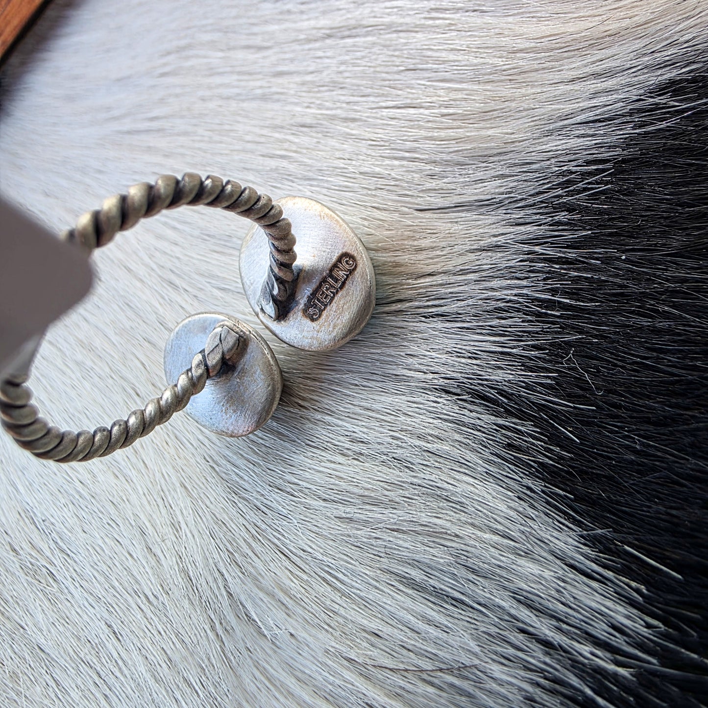 The Vivienne Adjustable Golden Hills Ring