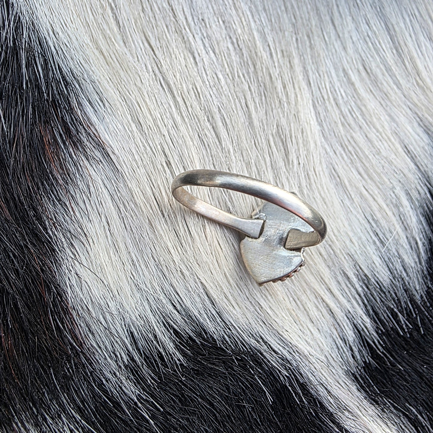 The Shelby Golden Hills Ring