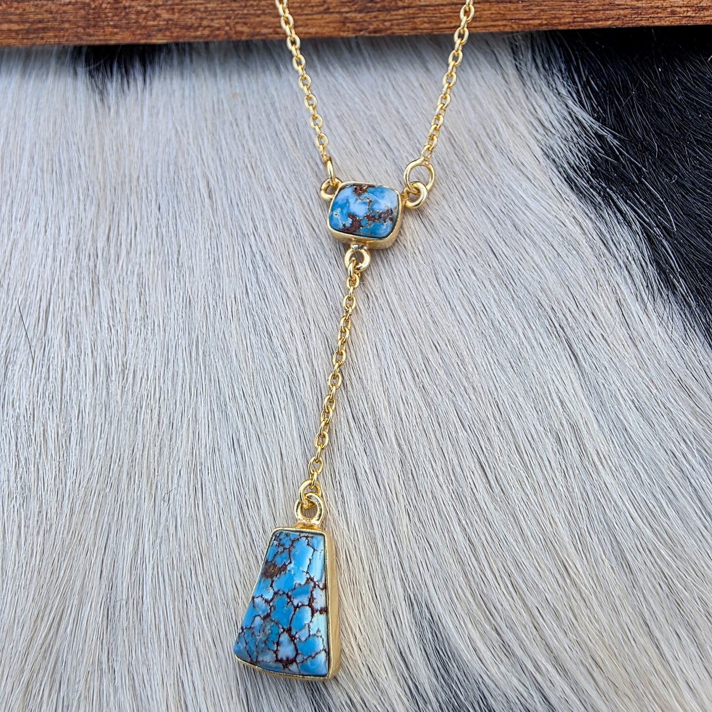 The Victoria Gold Golden Hills Lariat Necklace