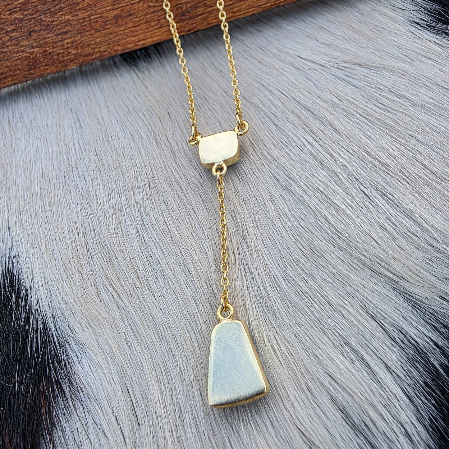 The Victoria Gold Golden Hills Lariat Necklace