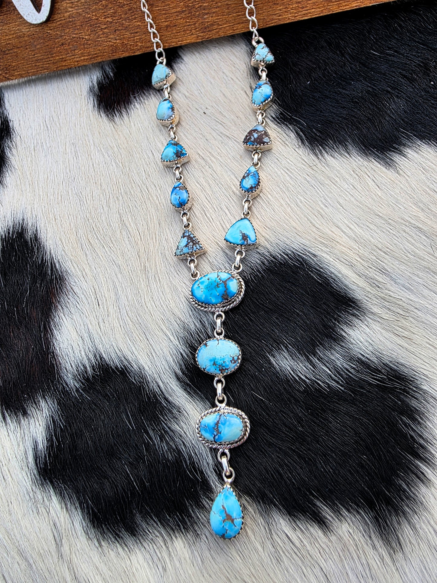 The Quincy Golden Hills Lariat Necklace