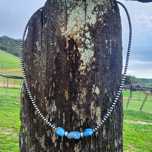 The April Golden Hills Pearls Necklace