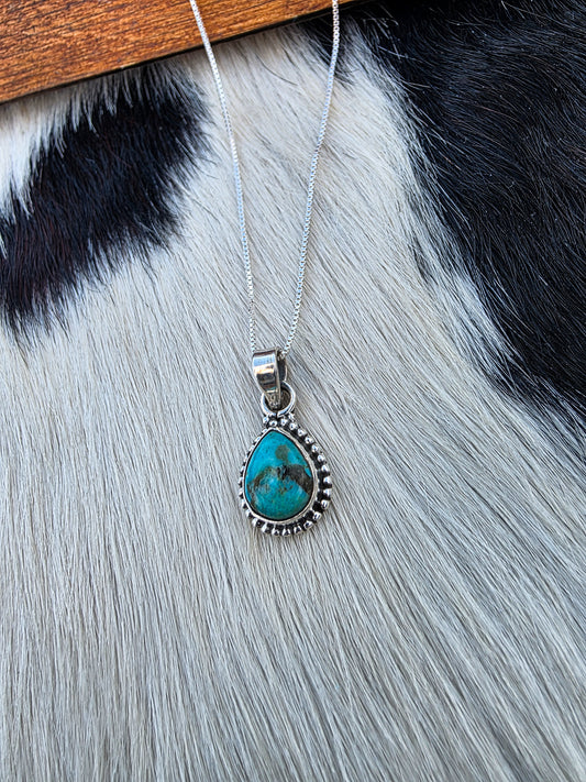 The Kelsie Dainty Turquoise Necklace