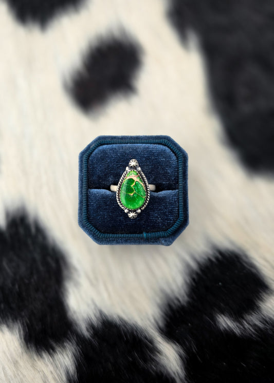 The Green Sea Adjustable Ring