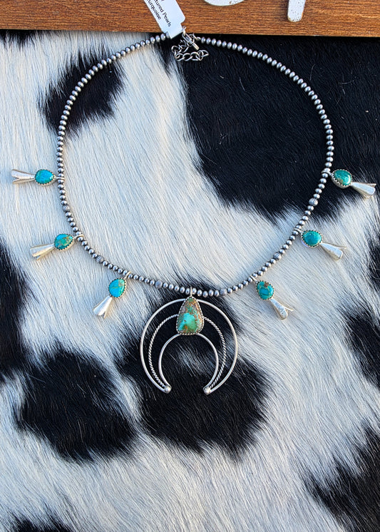The Sonoran Naja & Pearl Necklace