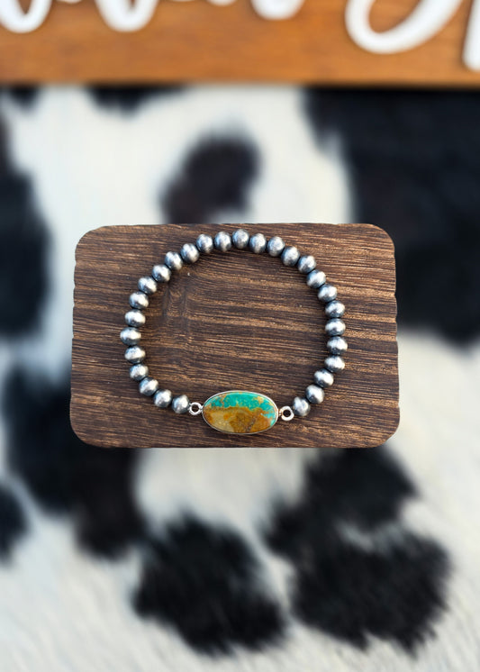 The Pilot Mountain & Pearl Bracelet