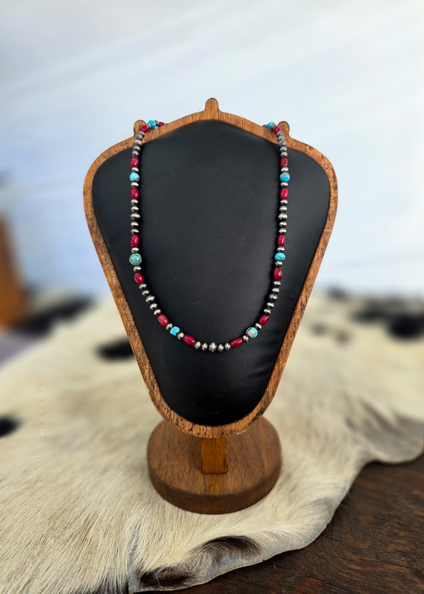 The Lucy Necklace