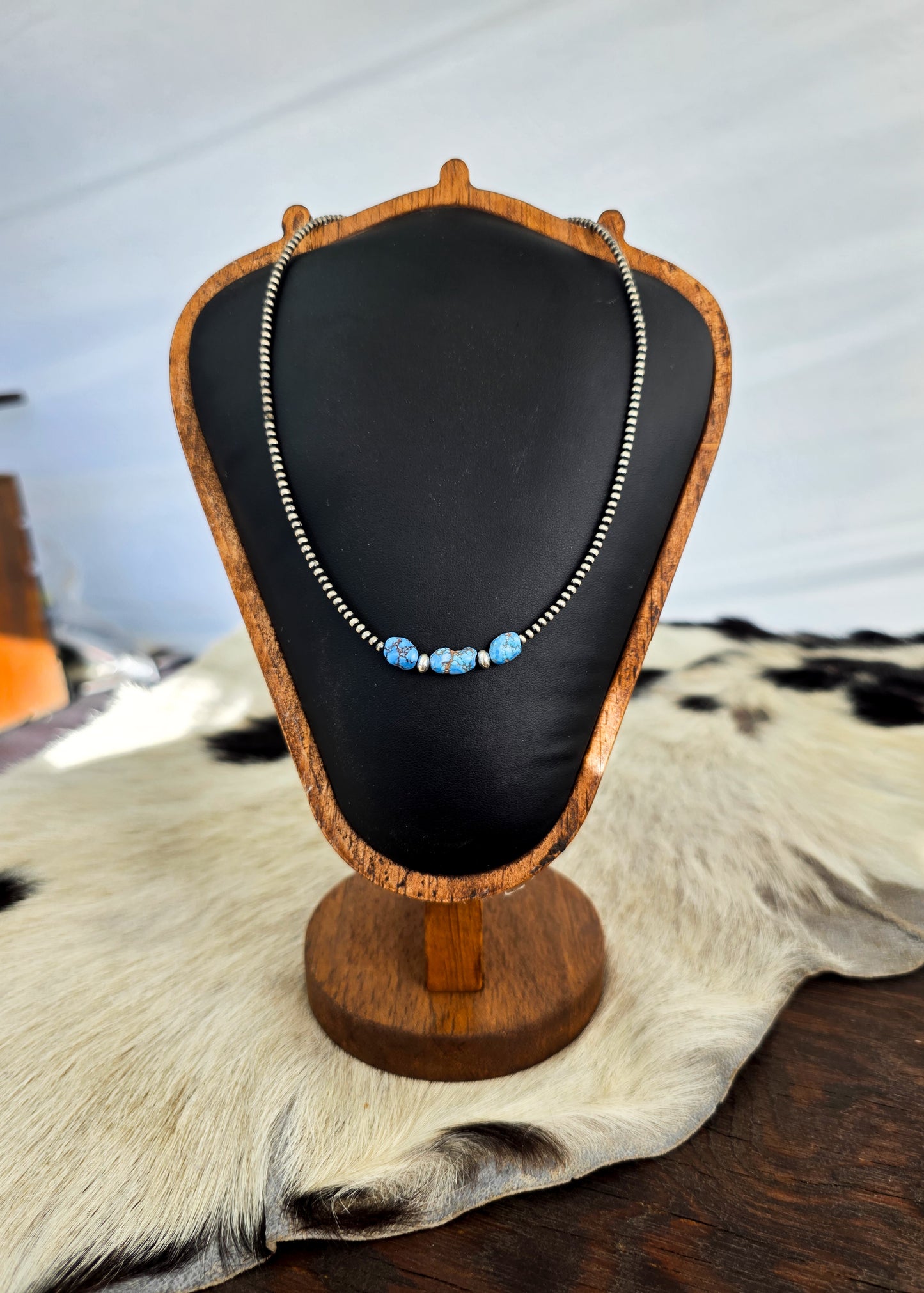 The April Golden Hills Pearls Necklace